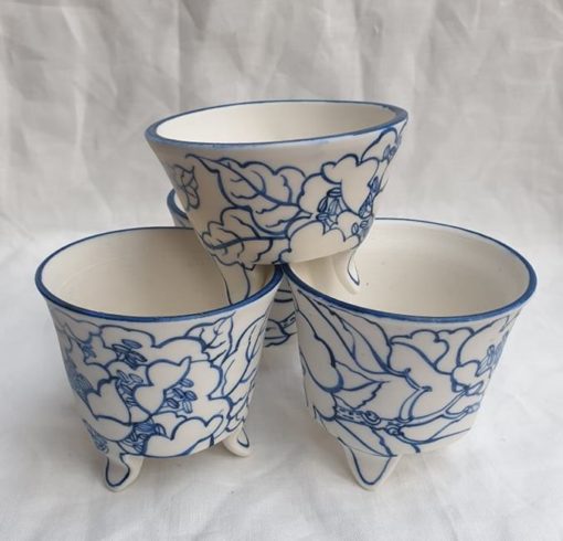 bonsai pot in white unglazed porcelain with cobalt blue decoration
